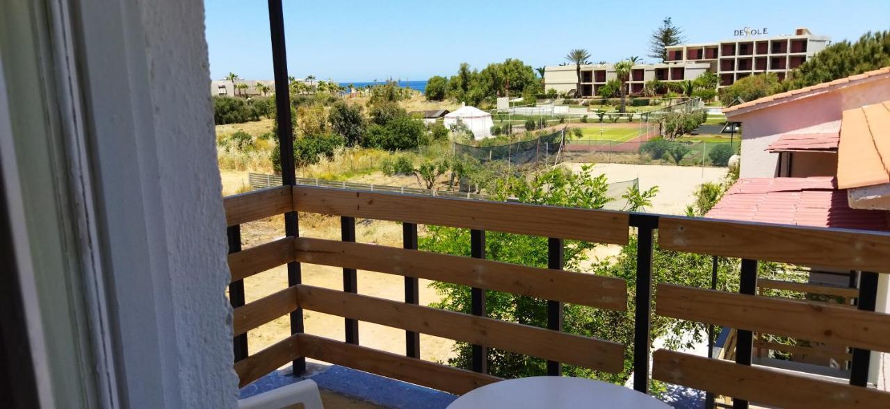 Cleo Rooms 250M From The Beach Malia Exteriör bild