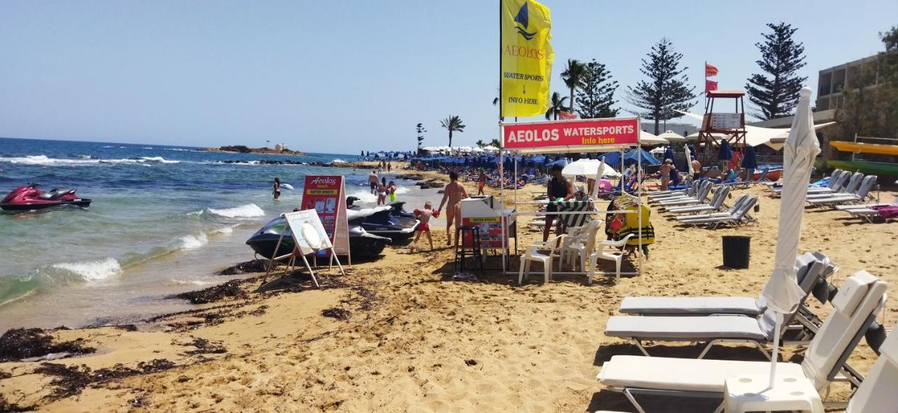 Cleo Rooms 250M From The Beach Malia Exteriör bild